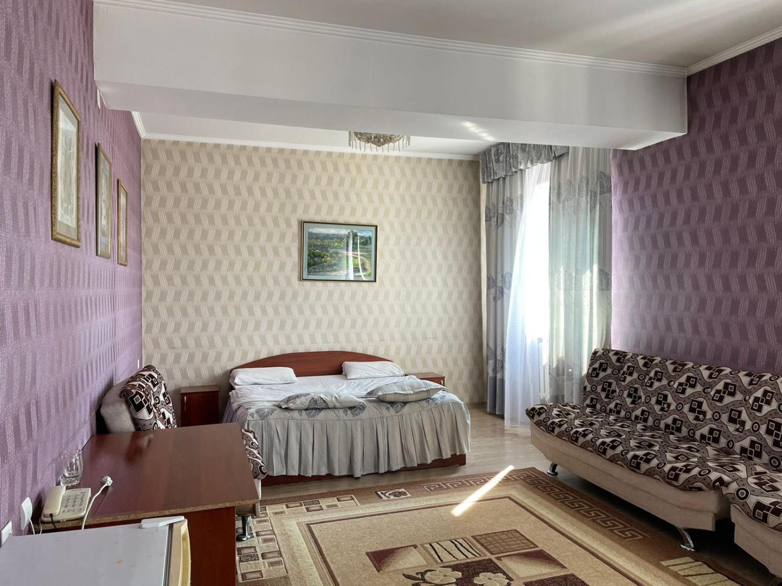 Гостиничный Комплекс Жеты Казына Zharkent Dış mekan fotoğraf
